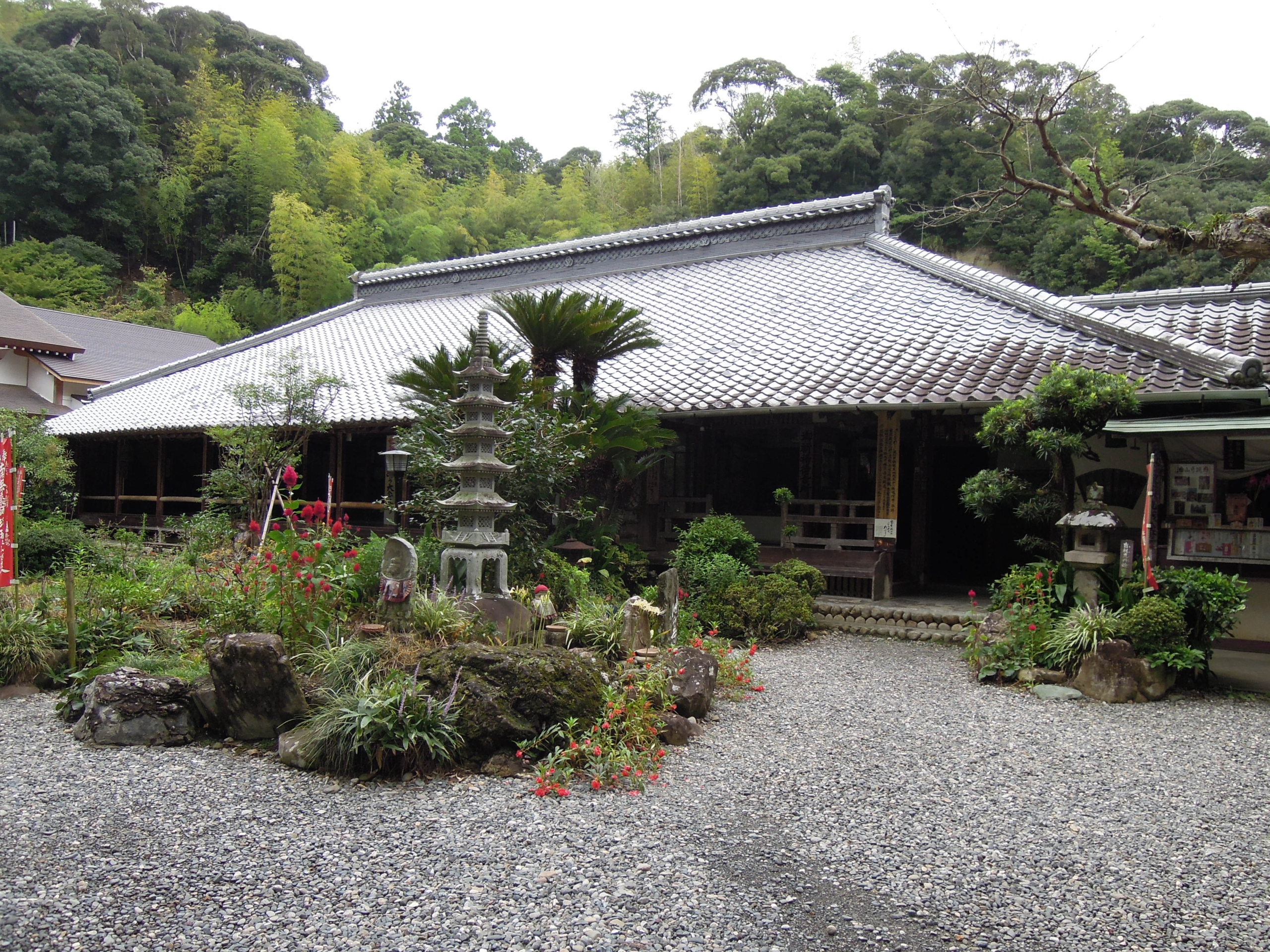 油山寺 方丈